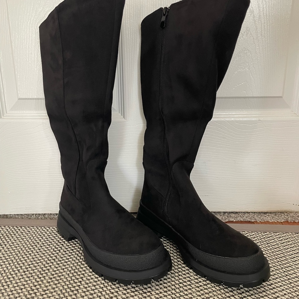 Black Knee-High suede Women's Boots
